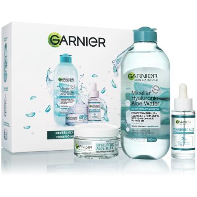 Garnier Skin Naturals Hyaluronic Aloe Geschenkset Gesichtsgel Skin Naturals Hyaluronic Aloe Jelly Daily Moisturizing Care für Tagesanwendung 50 ml + Mizellenwasser Skin Naturals Micellar Hyaluronic Aloe Water 400 ml + Gesichtsserum Skin Naturals Hyaluronic Aloe 30 ml