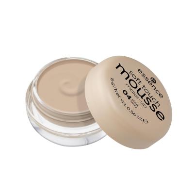 Essence Soft Touch Mousse Foundation für Frauen 16 g Farbton  04 Matt Ivory