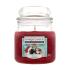 Yankee Candle Home Inspiration Pugs & Kisses Christmas Limited Edition Duftkerze 340 g